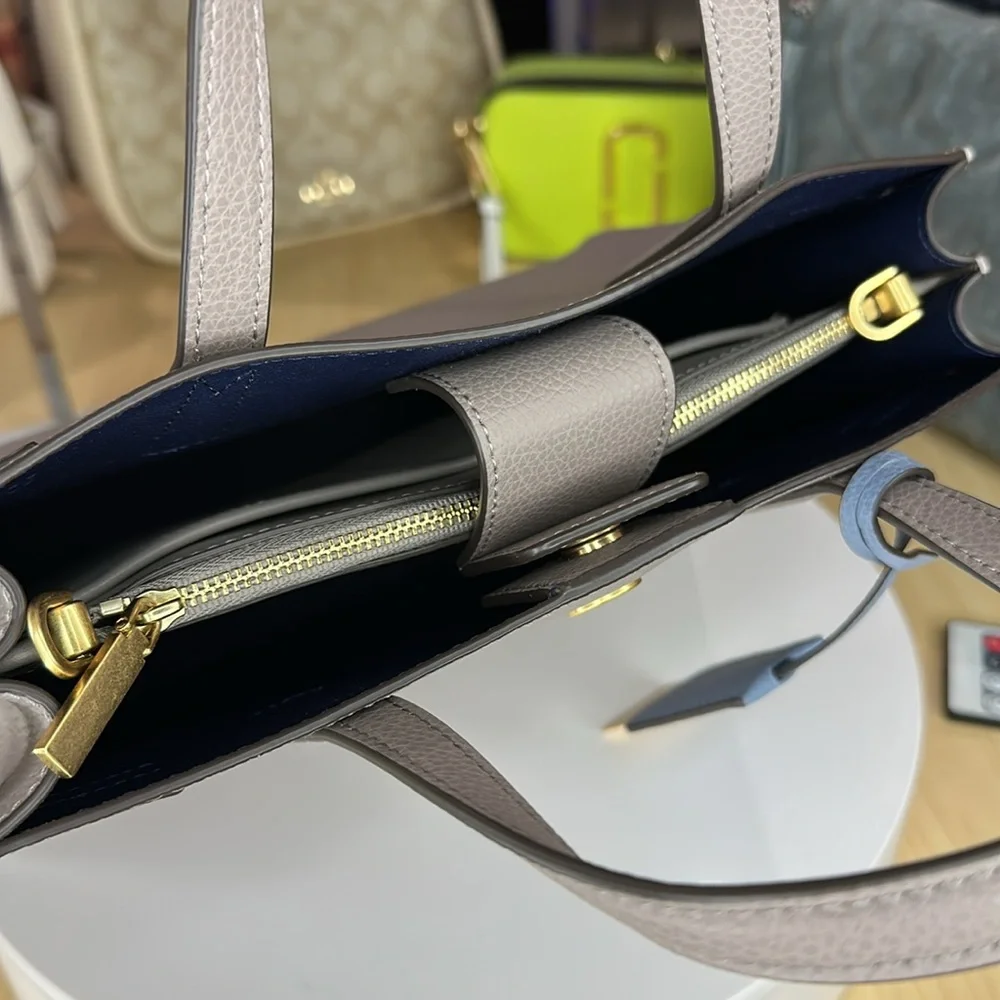 💥TORY BURCH - SMALL WALKER SATCHEL - GREY HERON - AG528 - Picture 13 of 17